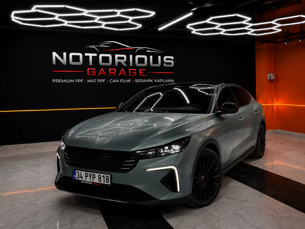 TOGG T10F — 200 Mikron Çift Renk Obsidyen Paket Mat PPF ORACAL uygulaması